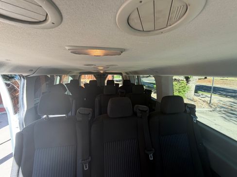 Used 2016 Ford Transit 350 XLT RWD image 19