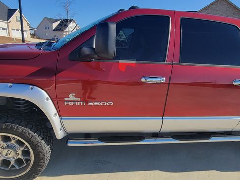 Used 2006 Dodge Ram 3500 Truck SLT w/ Light Group image 2