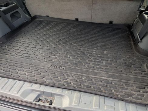 Used 2005 Honda Pilot LX image 13