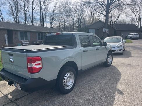 Used 2024 Ford Maverick XL image 4