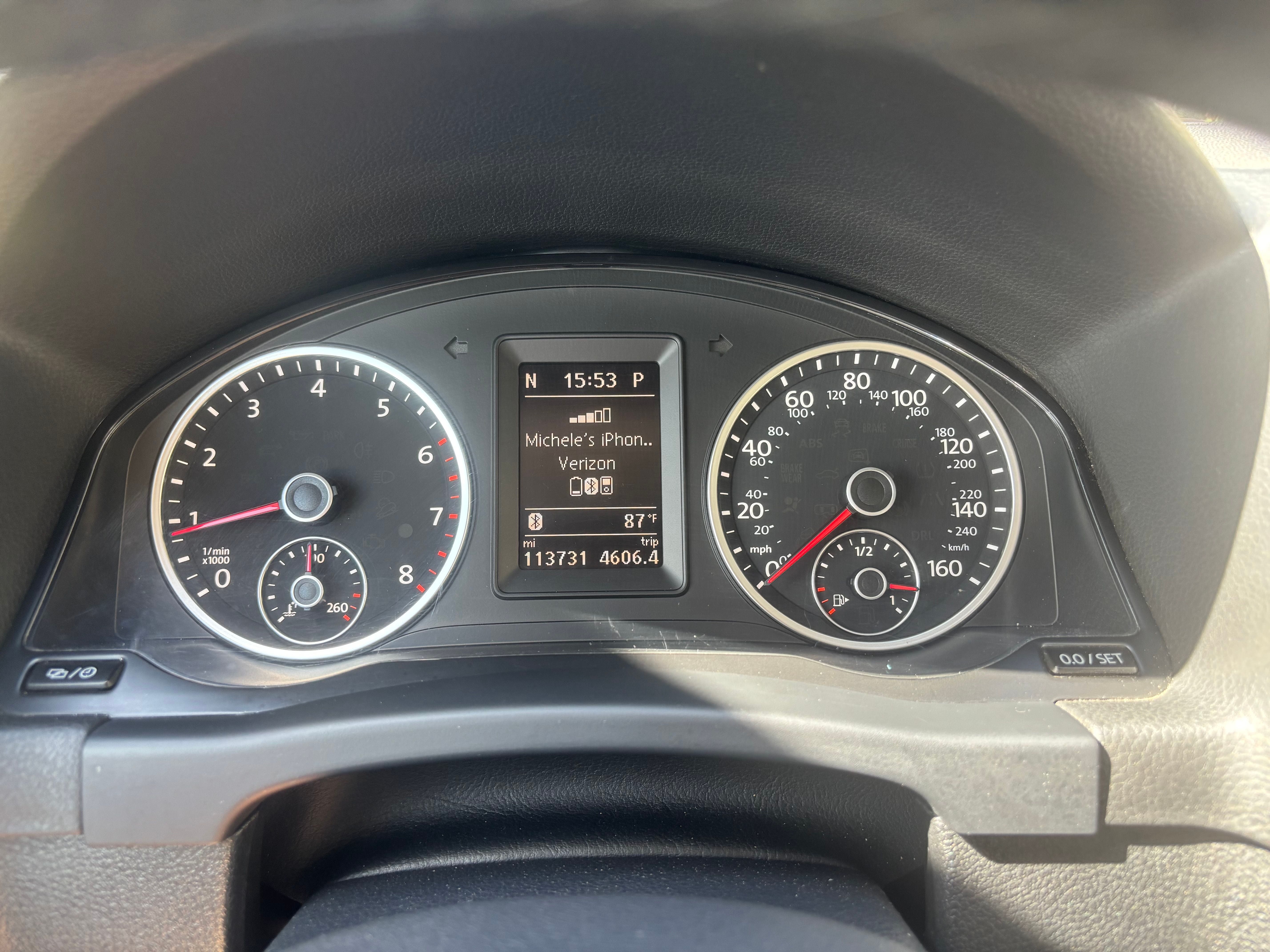 Used 2015 Volkswagen Tiguan SE FWD image 12