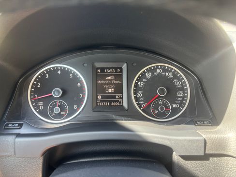 Used 2015 Volkswagen Tiguan SE FWD image 12