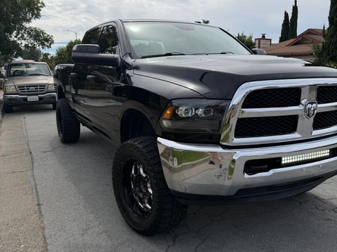 Used 2016 RAM 2500 Tradesman w/ Chrome Appearance Group AWD/4WD image 11