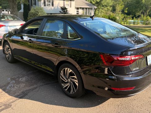 Used 2020 Volkswagen Jetta SEL FWD image 12