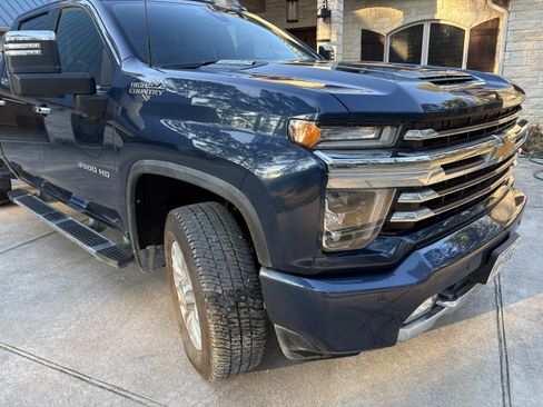 Used 2021 Chevrolet Silverado 3500 High Country w/ Z71 Off-Road Package image 10