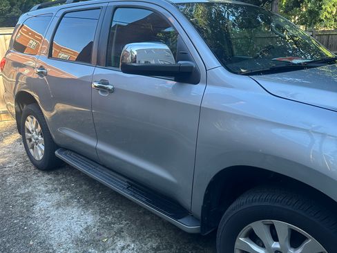 Used 2015 Toyota Sequoia Platinum AWD/4WD image 14