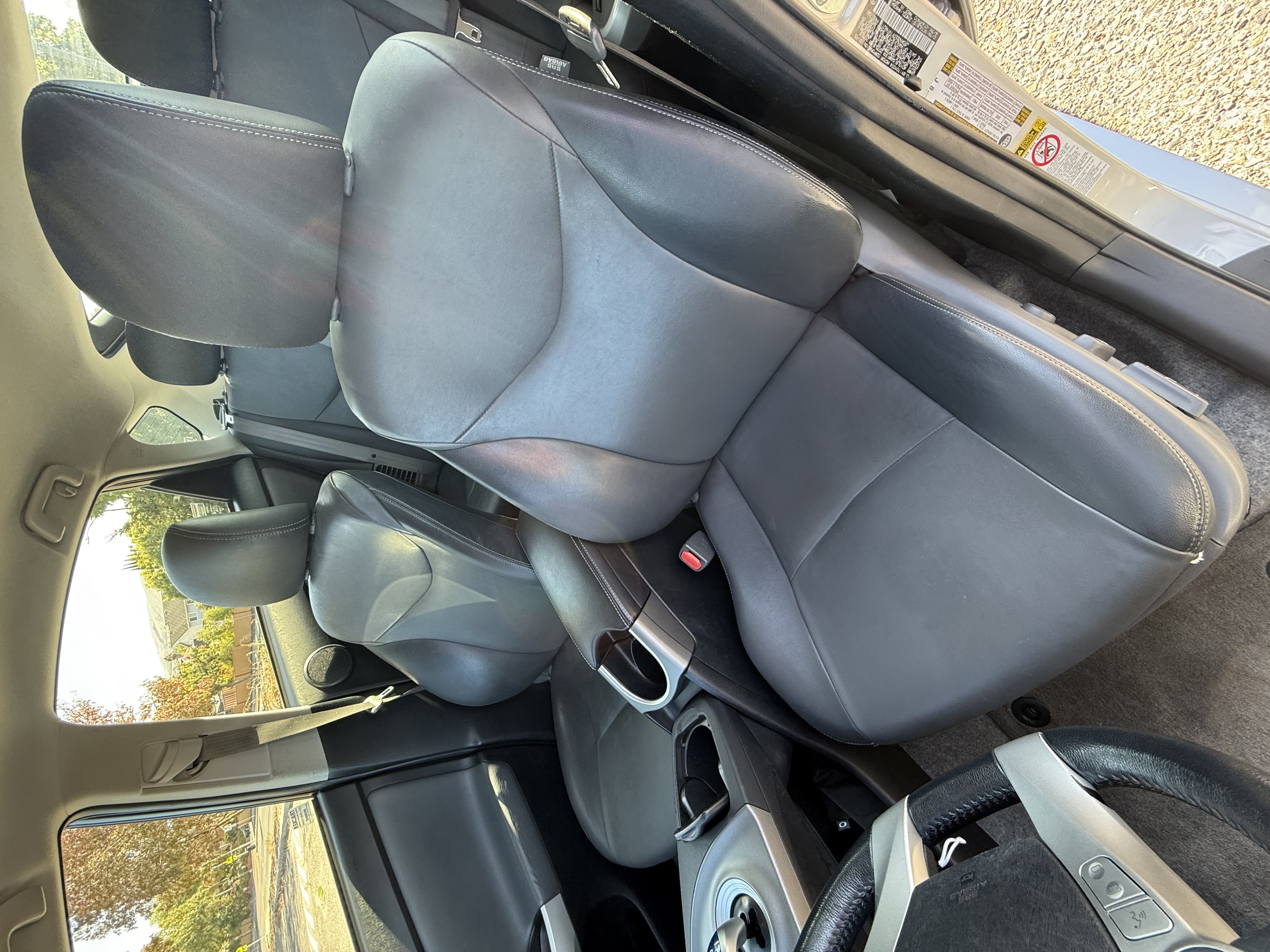 Used 2015 Toyota Prius Four FWD image 21