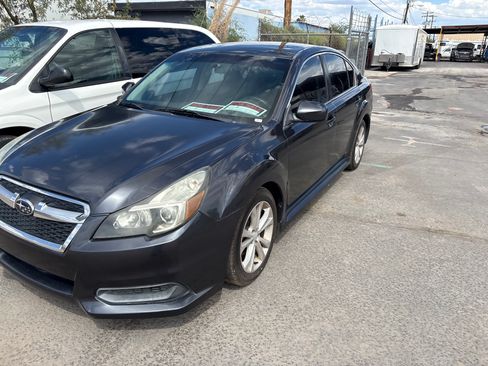 Used 2013 Subaru Legacy 2.5i Premium w/ All-Weather Pkg AWD/4WD image 2