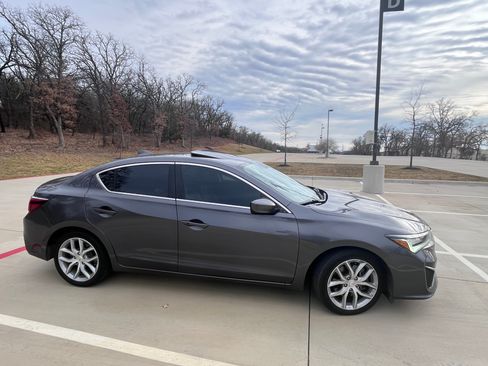 Used 2019 Acura ILX FWD image 6