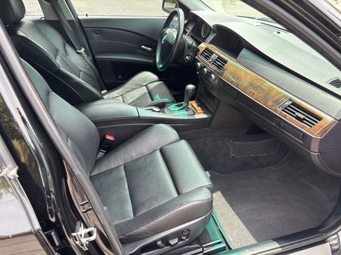 Used 2004 BMW 530i Sedan RWD image 10