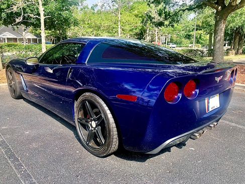 Used 2005 Chevrolet Corvette Coupe w/ Preferred Equipment Group image 8