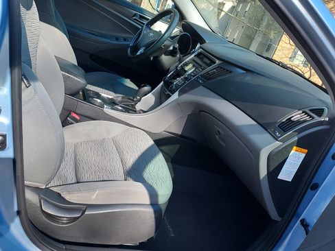 Used 2013 Hyundai Sonata Hybrid Sedan 4D image 11