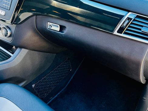 Used 2017 Mercedes-Benz GLE 350 image 9