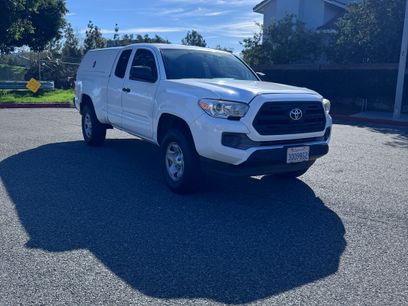 Used 2017 Toyota Tacoma 2WD Access Cab