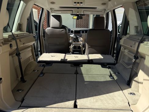 Used 2014 Land Rover LR4 HSE LUX image 18