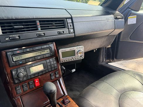Used 2000 Mercedes-Benz SL 500 image 8