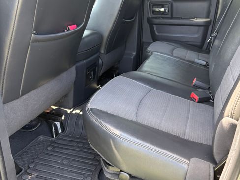 Used 2011 RAM 1500 Sport w/ Sport Premium Group AWD/4WD image 9