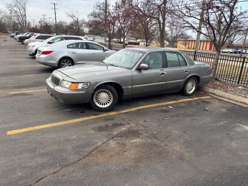 Used 1999 Mercury Grand Marquis LS image 5