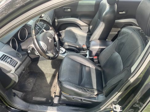 Used 2012 Mitsubishi Outlander GT image 10