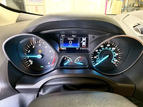 Used 2016 Ford Escape Titanium FWD image 15