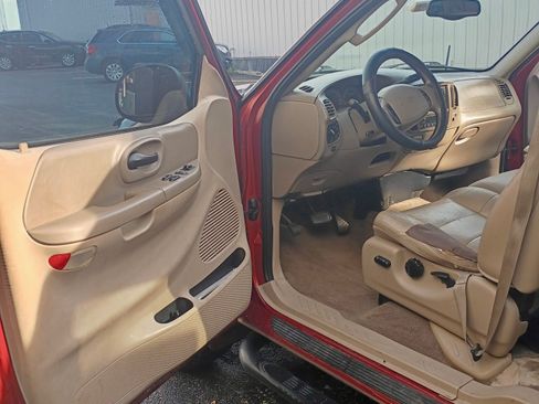 Used 2002 Ford F150 Short Bed 4D image 12