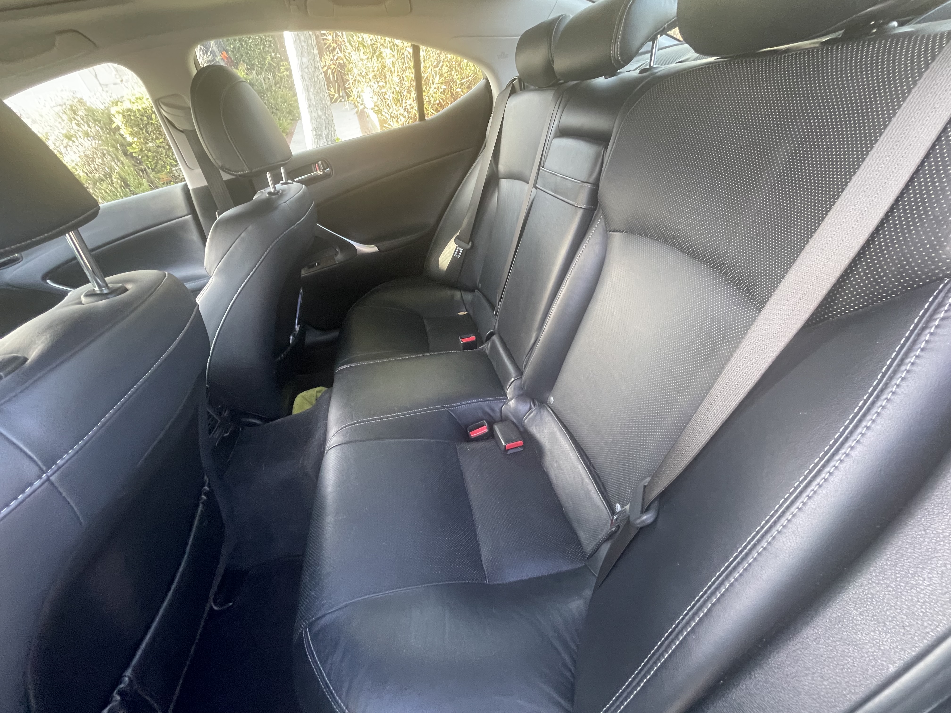 Used 2011 Lexus IS 250 w/ Premium Pkg Value Edition RWD image 9
