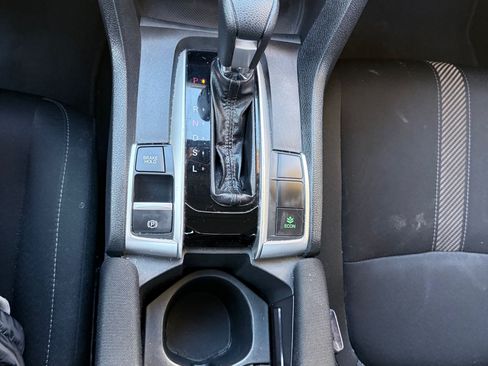Used 2018 Honda Civic EX image 13