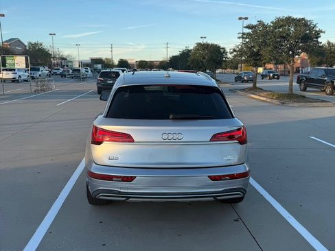 Used 2023 Audi Q5 2.0T Premium image 2