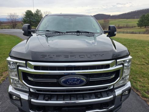 Used 2021 Ford F250 Lariat w/ Lariat Value Package image 10