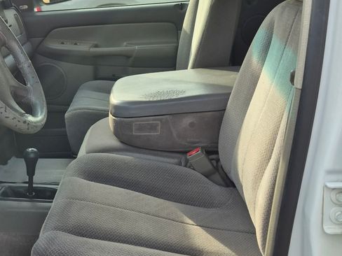 Used 2003 Dodge Ram 2500 Truck SLT image 13