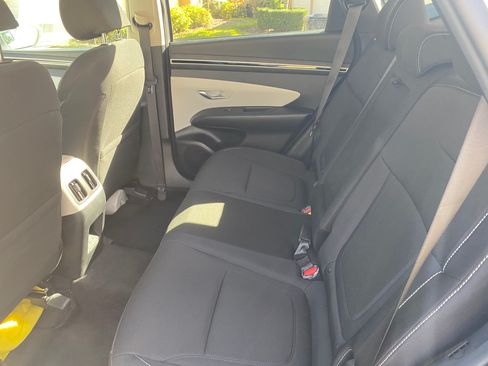 Used 2022 Hyundai Tucson Blue image 5