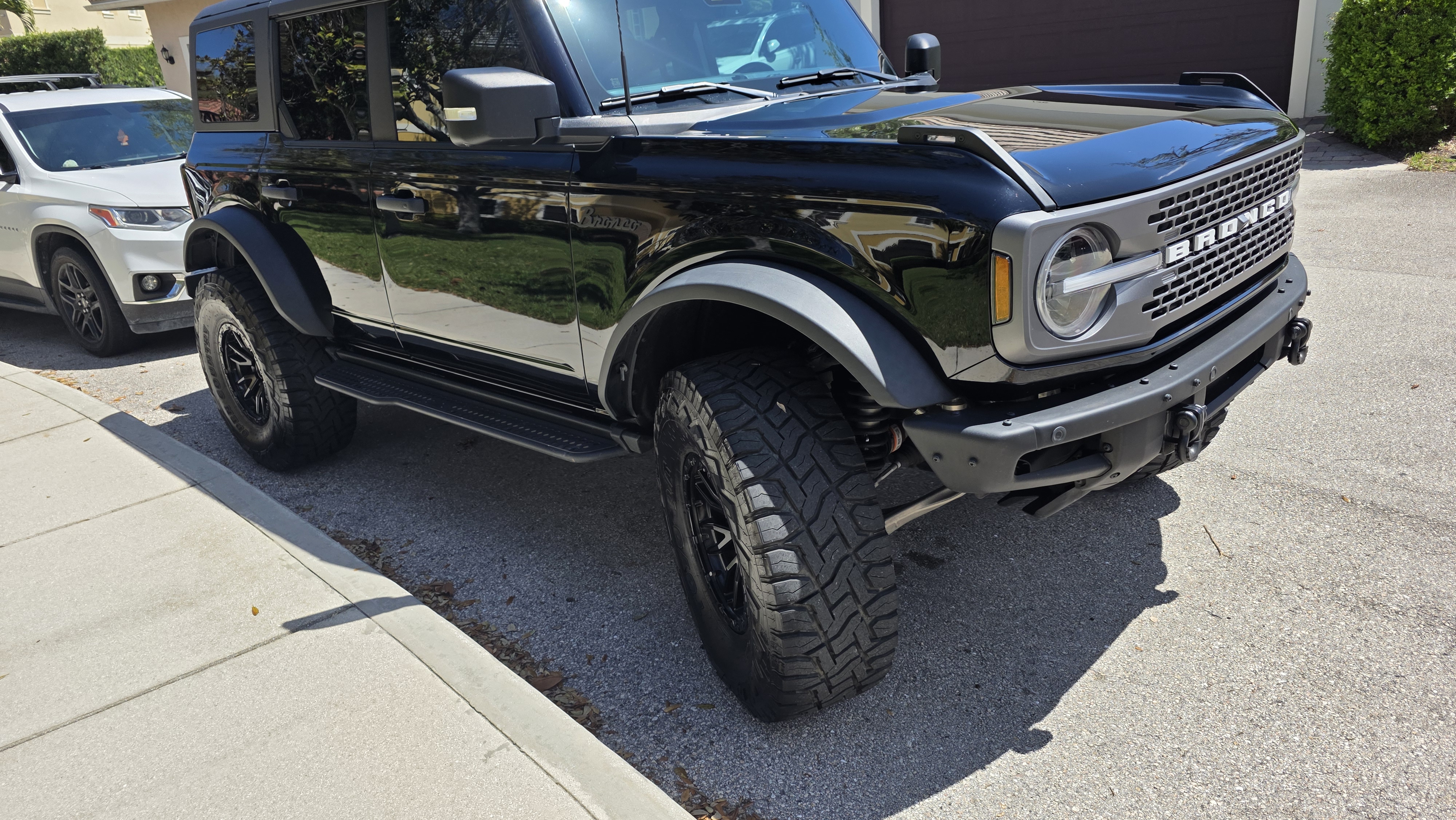 Used 2023 Ford Bronco Badlands AWD/4WD image 4
