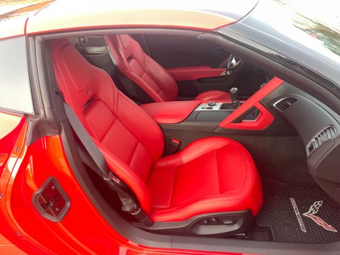 Used 2019 Chevrolet Corvette Grand Sport image 17