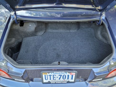 Used 2002 MAZDA MX-5 Miata image 19