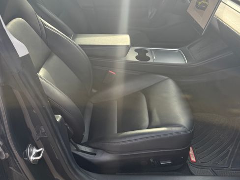 Used 2022 Tesla Model 3 Long Range image 12