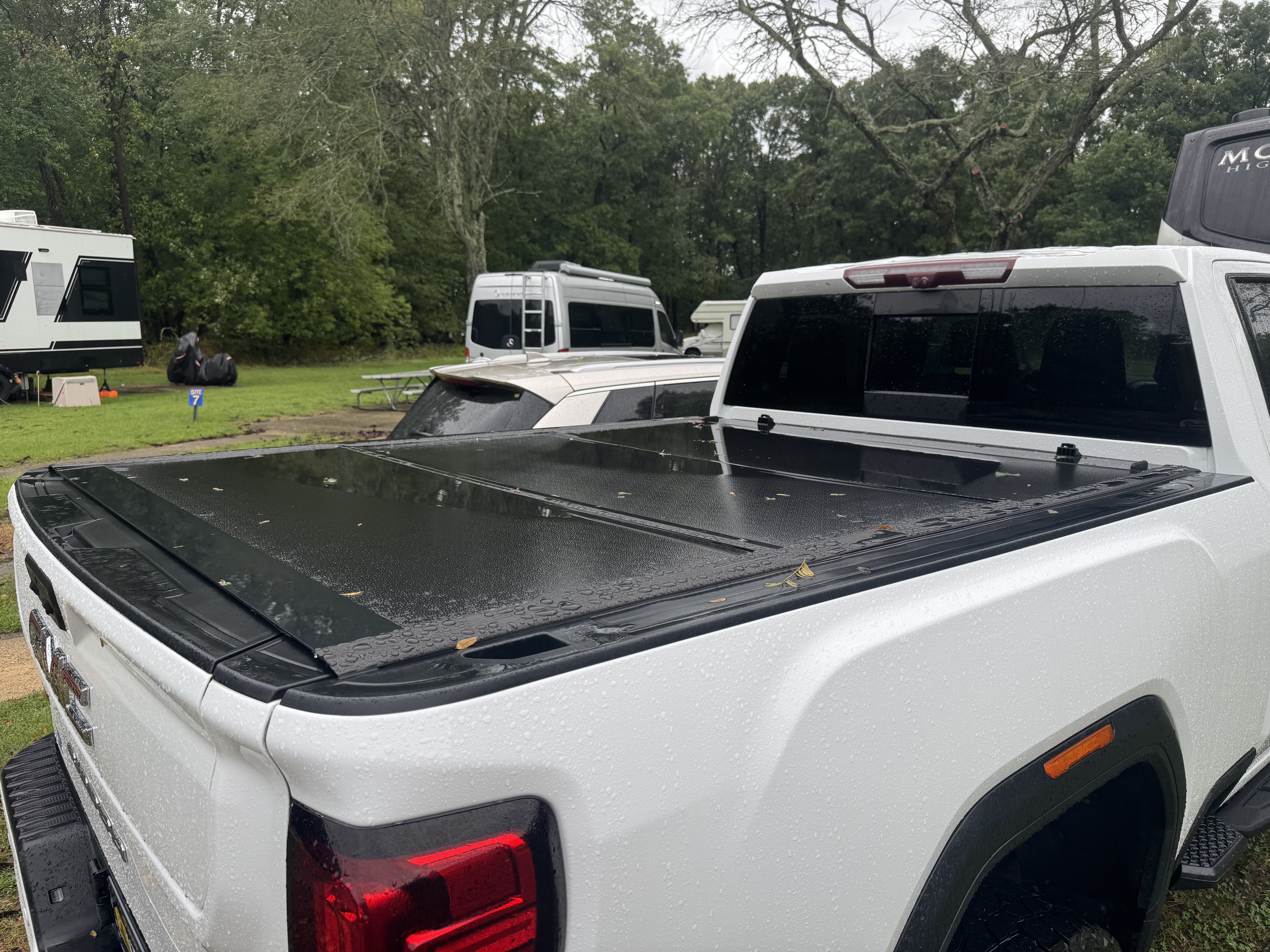 Used 2021 GMC Sierra 3500 AT4 w/ AT4 Premium Plus Package AWD/4WD image 5