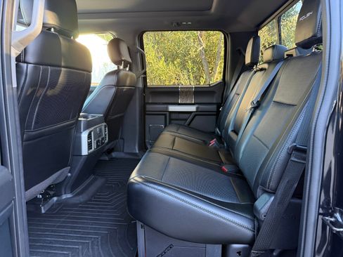 Used 2018 Ford F250 Lariat w/ Lariat Ultimate Package AWD/4WD image 18