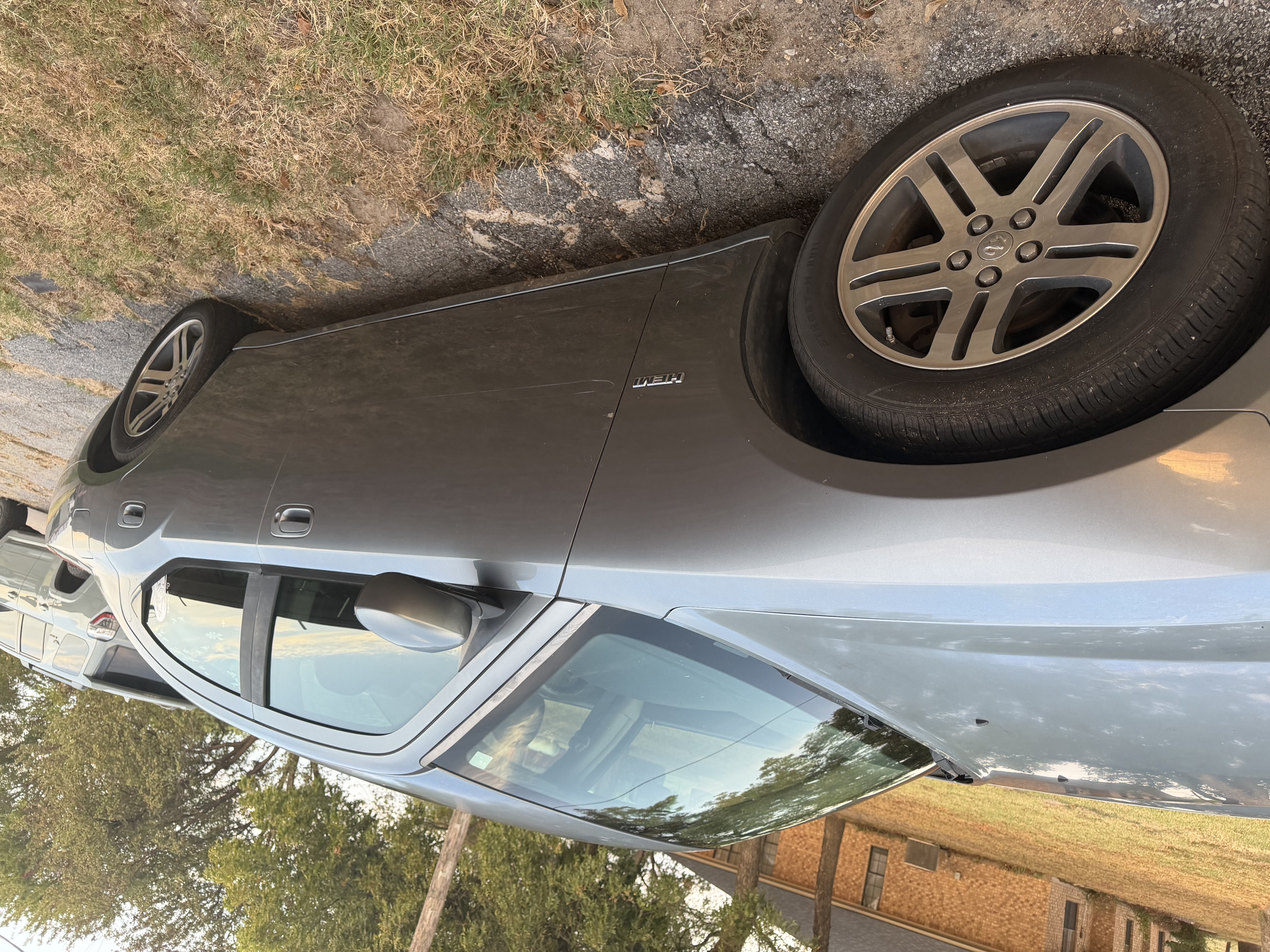 Used 2006 Dodge Charger R/T w/ Road/Track Performance Group RWD image 12
