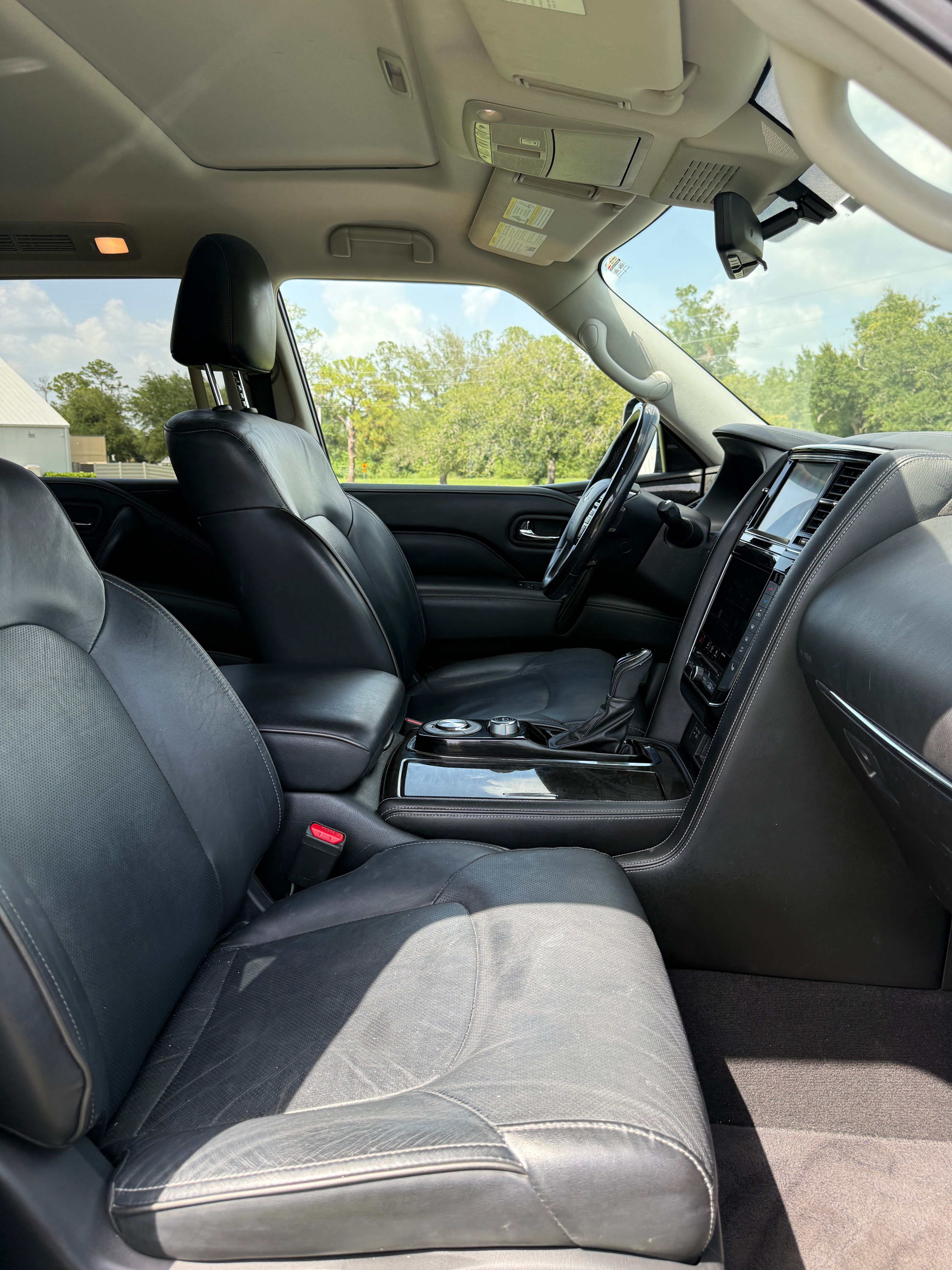 Used 2021 INFINITI QX80 Luxe RWD image 8