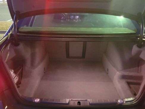 Used 2015 BMW 750Li xDrive image 12