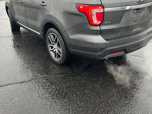 Used 2019 Ford Explorer XLT w/ Equipment Group 201A image 2