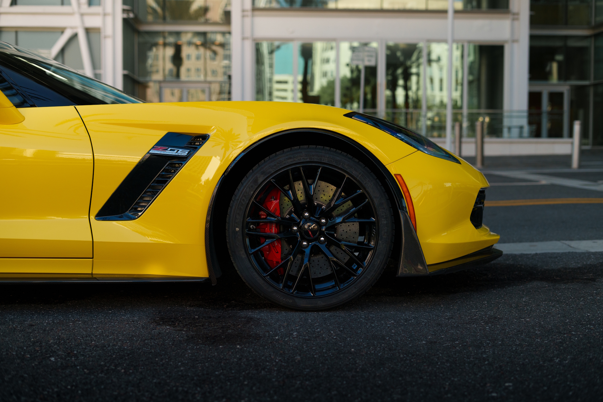 Used 2017 Chevrolet Corvette Z06 RWD image 13