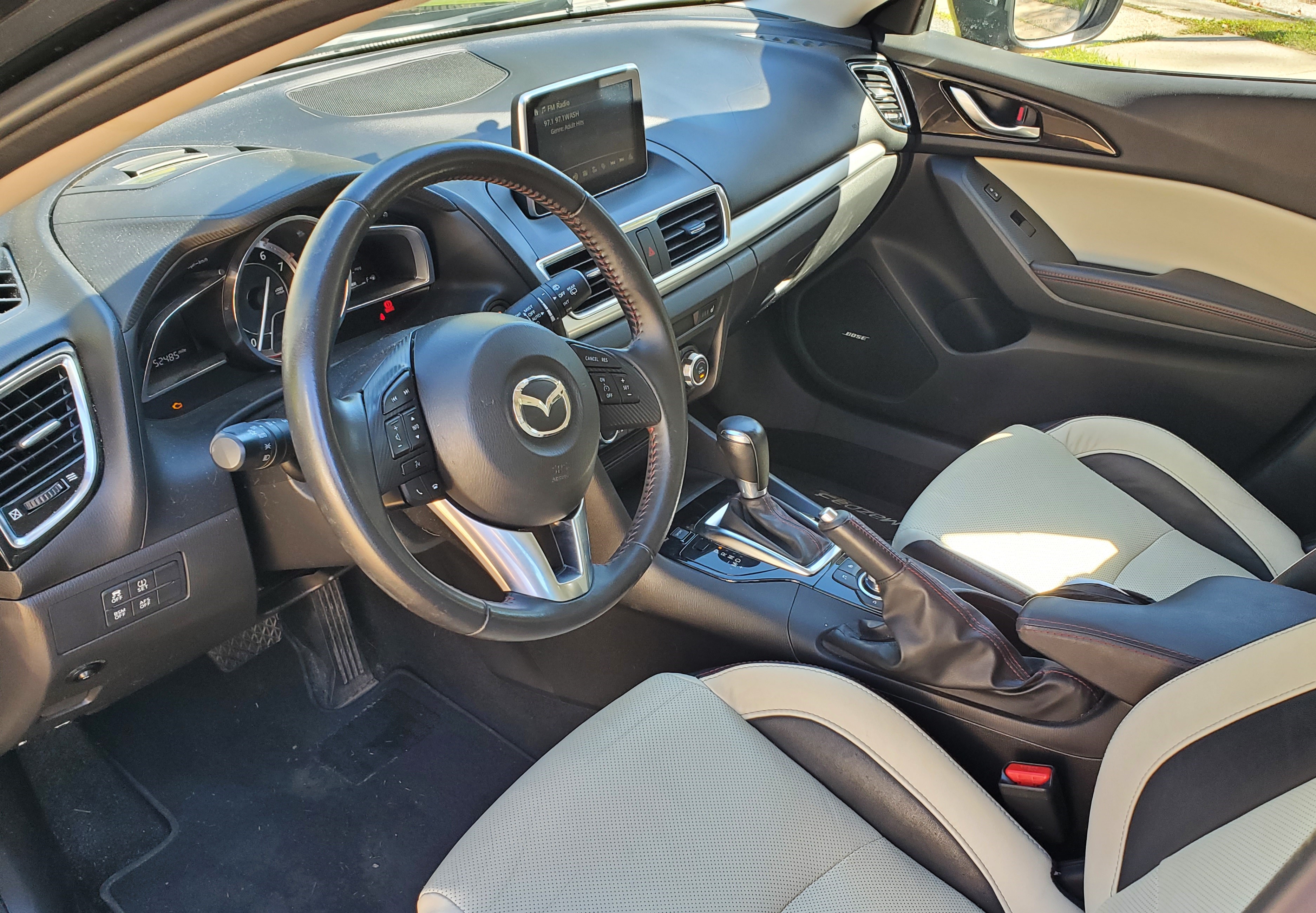 Used 2014 MAZDA MAZDA3 s Grand Touring FWD image 11