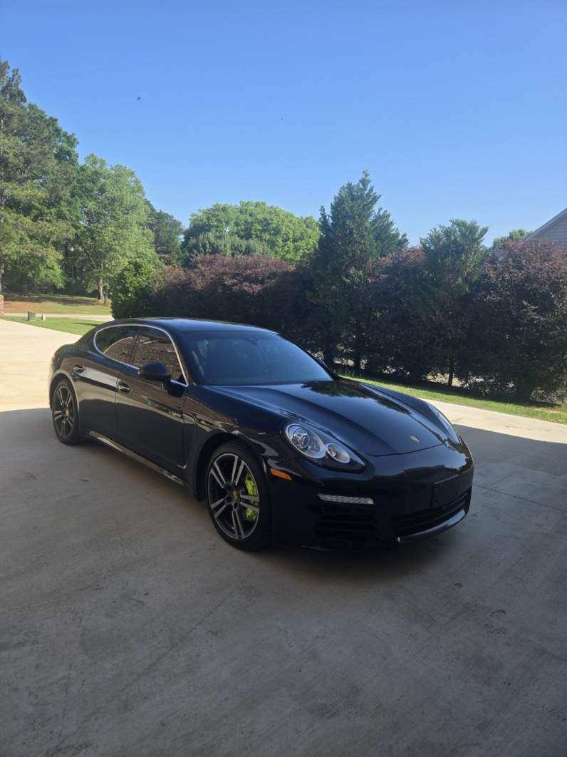 Used 2016 Porsche Panamera S RWD image 1