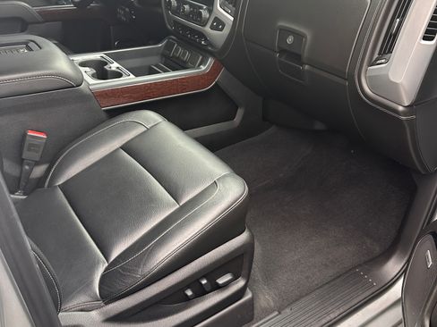 Used 2018 GMC Sierra 1500 SLT w/ SLT Premium Package image 21