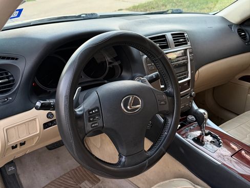 Used 2007 Lexus IS 250 image 11