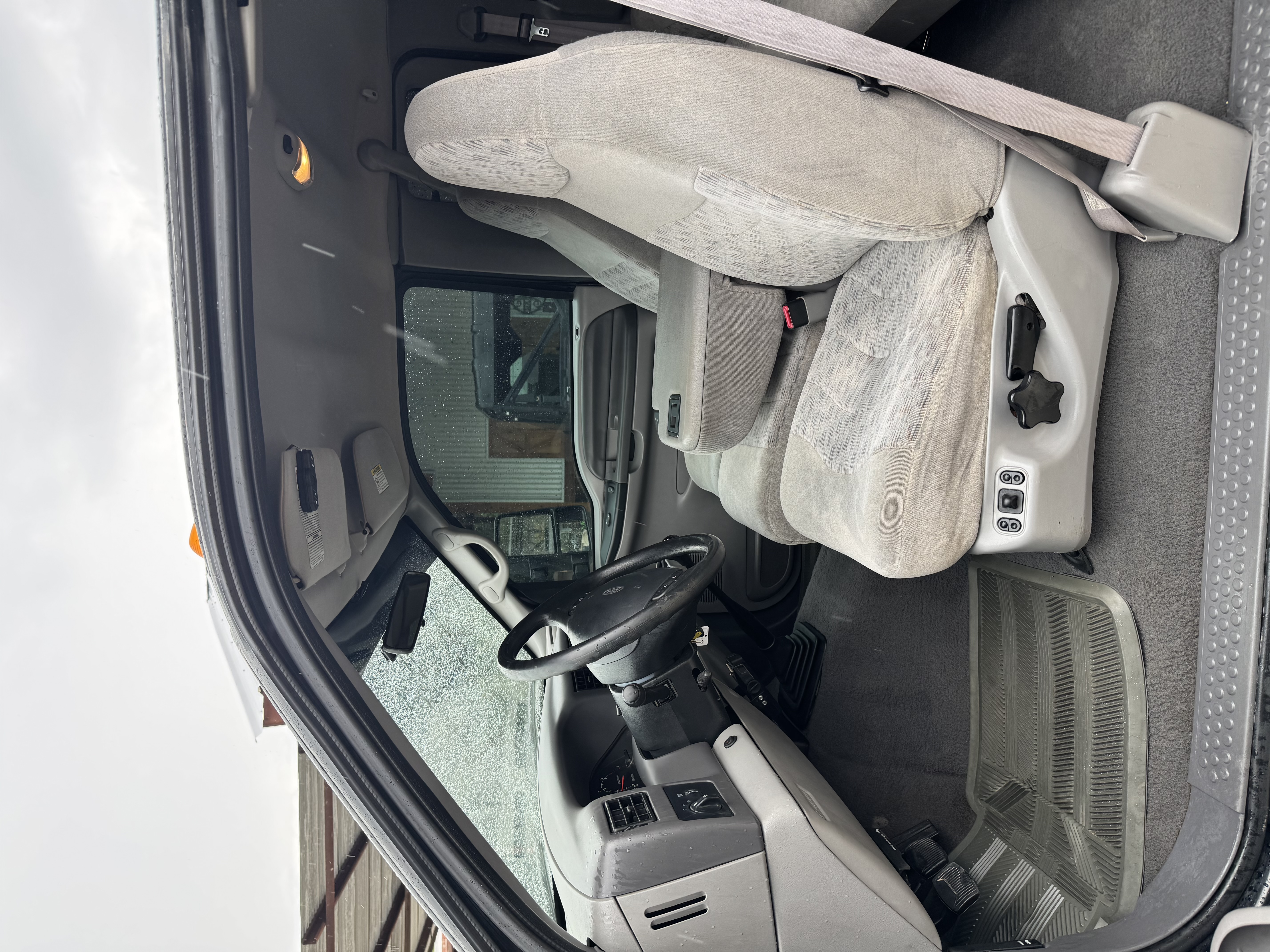 Used 1999 Ford F350 4x4 SuperCab DRW Super Duty image 28
