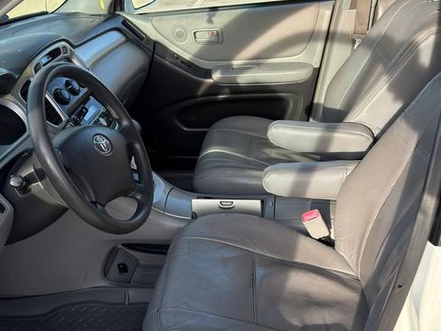 Used 2007 Toyota Highlander Sport image 9