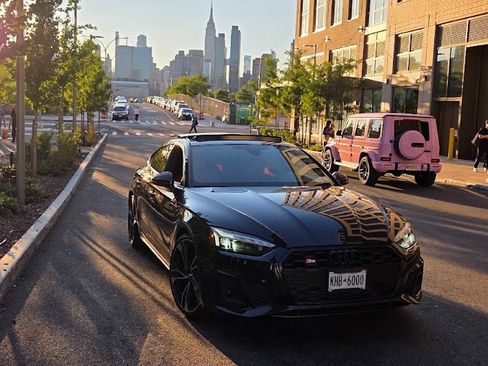 Used 2020 Audi S5 Premium Plus w/ S Sport Package image 2