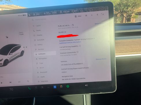 Used 2020 Tesla Model 3 Standard Range Plus image 9